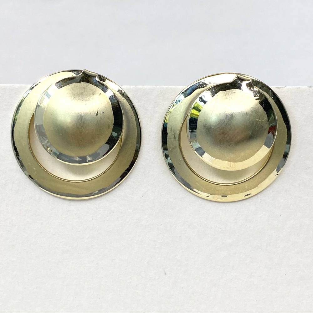 Vintage 80s earrings - soft gold circles